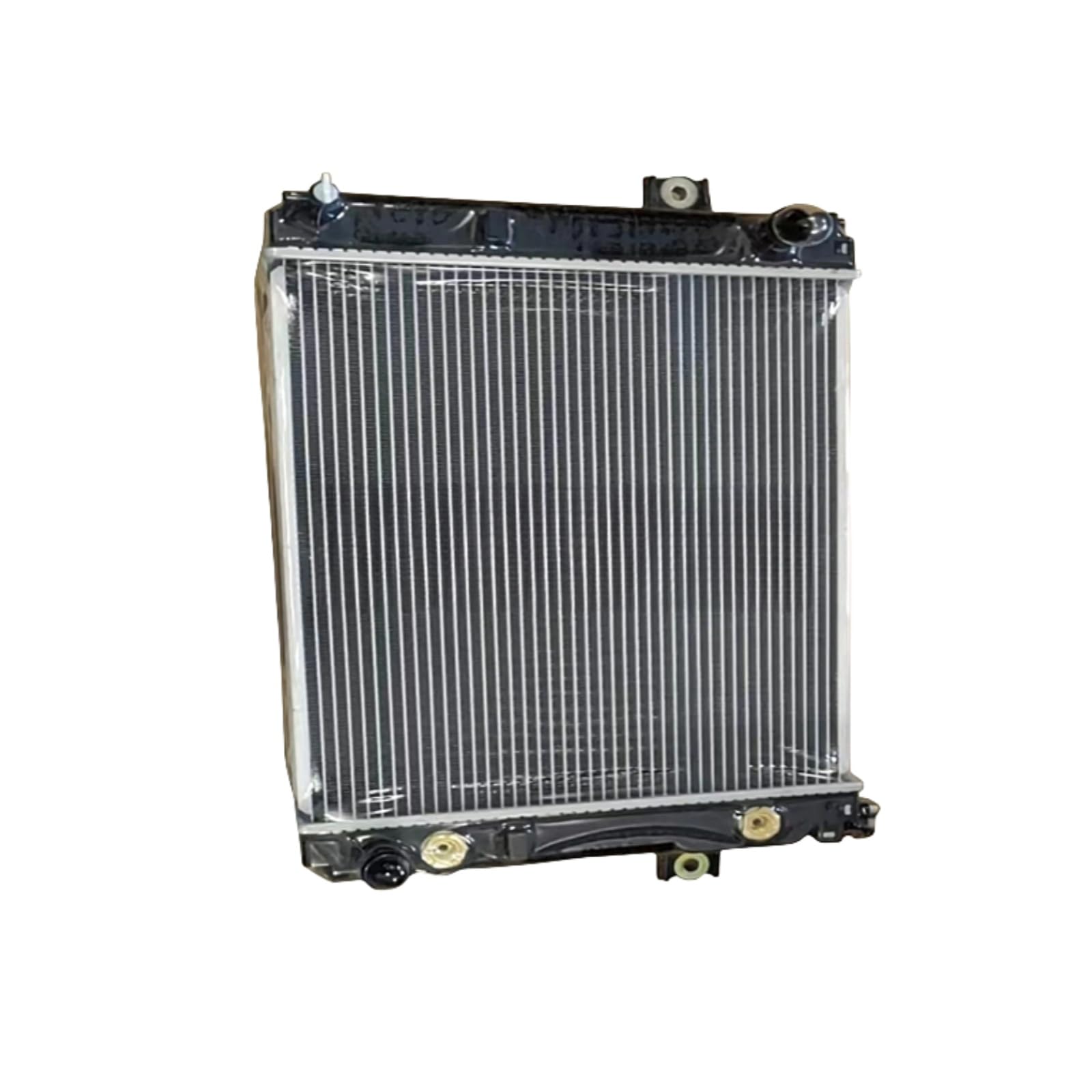 Radiator 239B2-10102 239B210102 fits for TCM Forklift FHD20T3 FHD25T3 FHD30T3 FD30T3 V3300-E2B Engine
