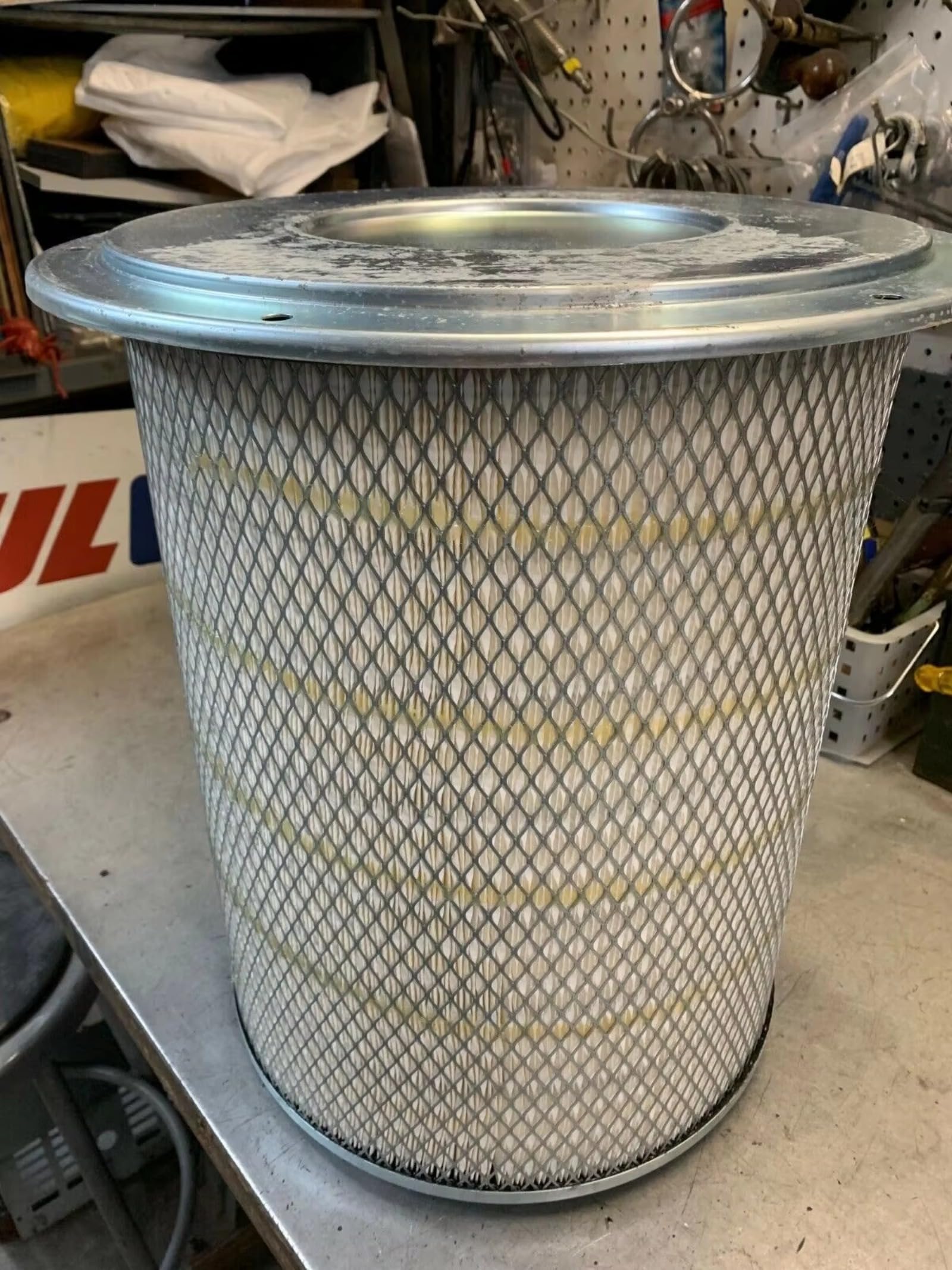 Air Filter AF872M For Cummins NTC ISL9 KV38 M11 Engine,Compatible with International 5000 9200 9300 9370 9400 and Peterbilt 320 GMC D9K042 D9K064 Freightliner FLA FLL